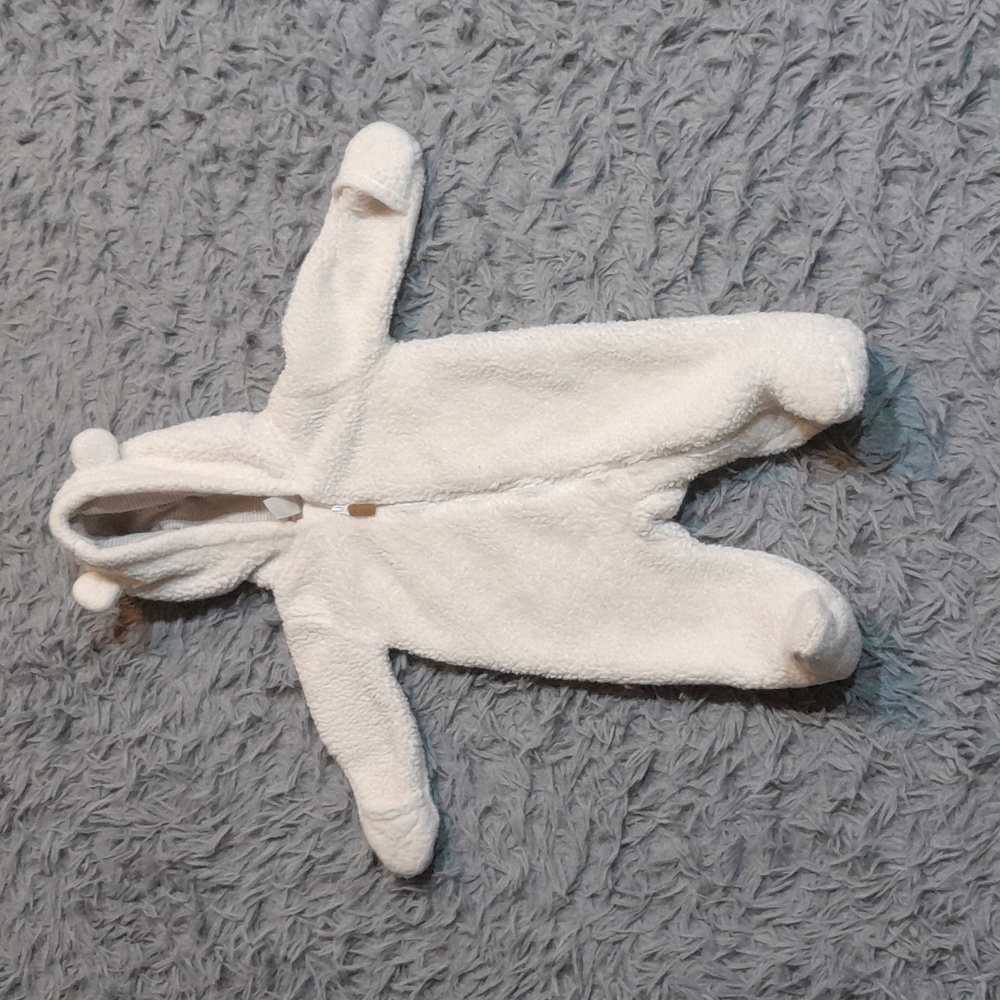 Carter's Baby Sherpa Pram